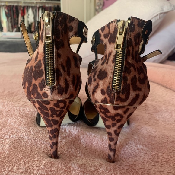 Forever 21 black/cheetah print heels - Picture 4 of 6